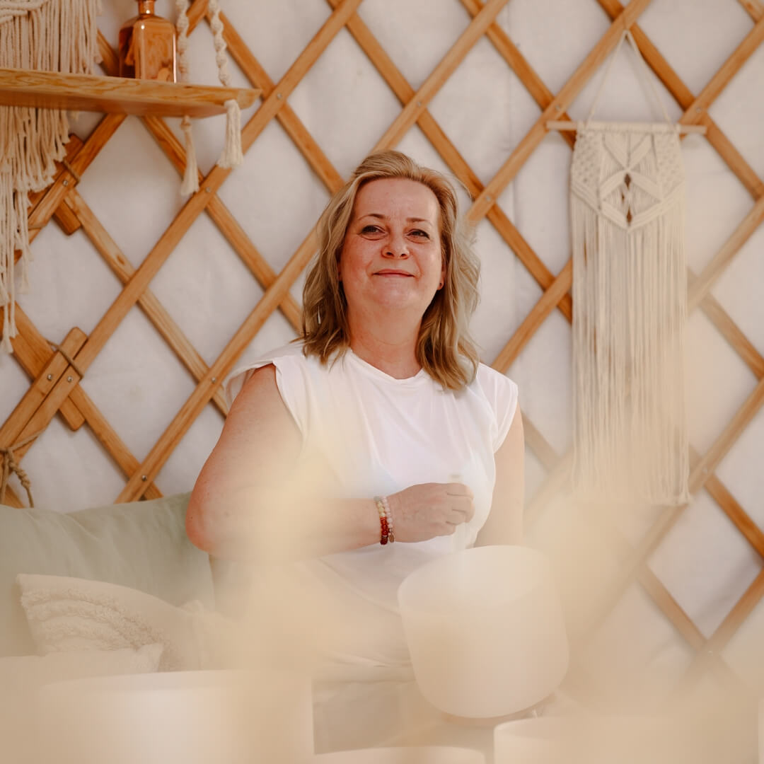 Rezzen - Pécs - hangterapeuta - Tünde